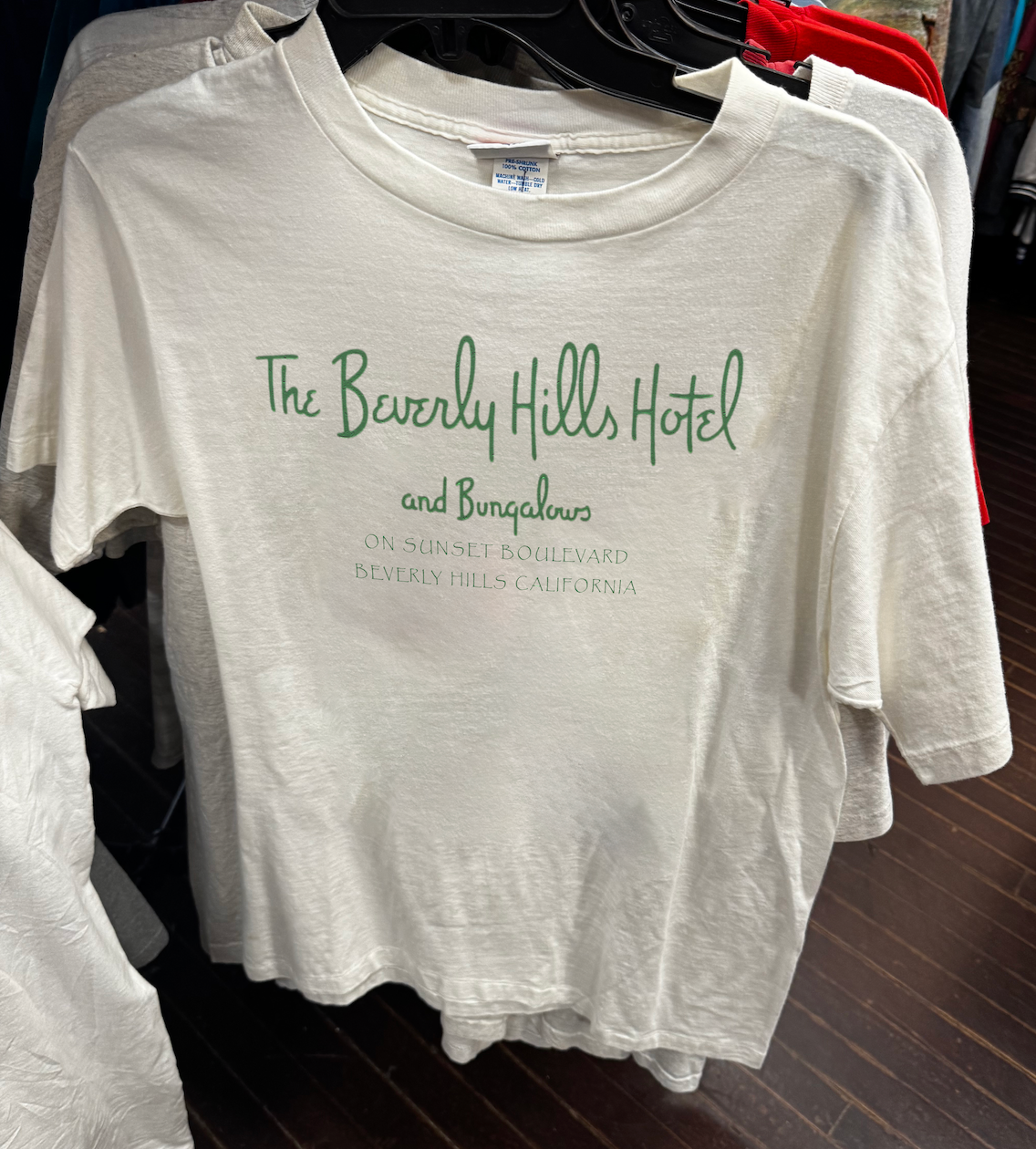 'beverly hills hotel and bungalows' vintage tee